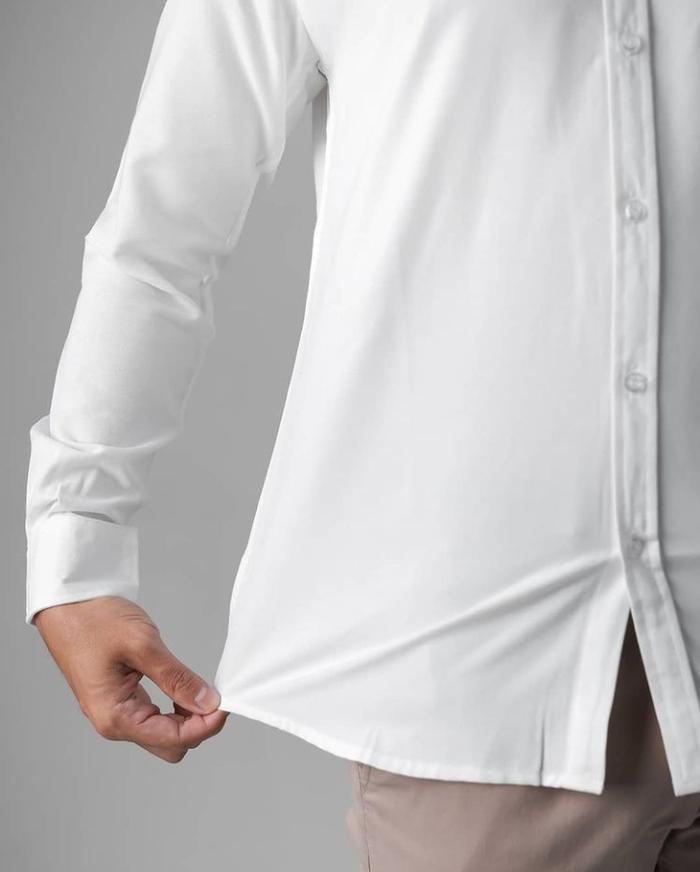 Gambar kemeja pria lengan panjang Putih slim fit Bahan Premium - Putih, L dari Sansan Apparel undefined Tokopedia