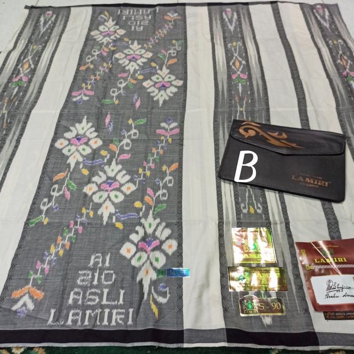 Gambar SARUNG LAMIRI MGT SUTRA S90 TERLARIS TERKECE - Putih dari warung_sarung_barokah0707 undefined Tokopedia