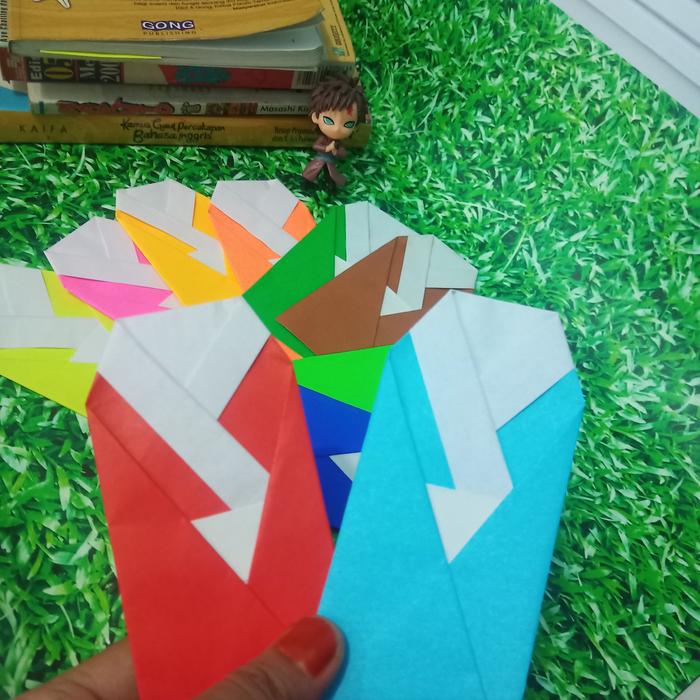 Gambar Pembatas buku/bookmark DIY origami 10 warna -Model Kimono - Putih dari Ichigoyesi Store undefined Tokopedia
