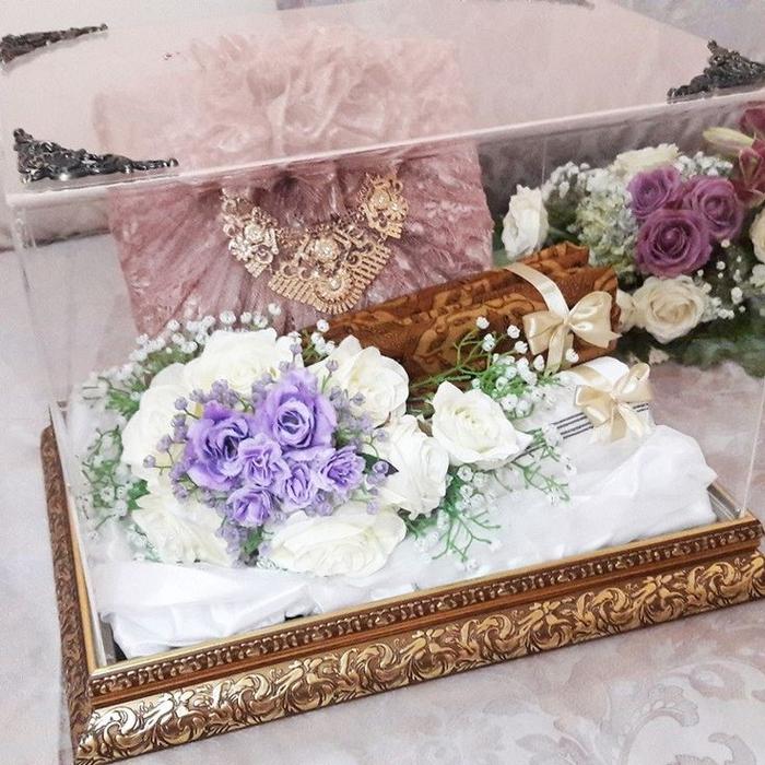 Gambar Kotak seserahan pernikahan hiasan hantaran nikah premium - Kayu Emas dari OMG_Gallery undefined Tokopedia