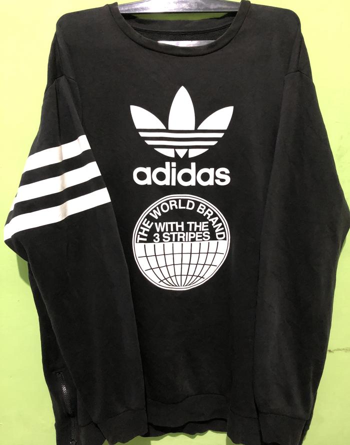 adidas the world brand with 3 stripes