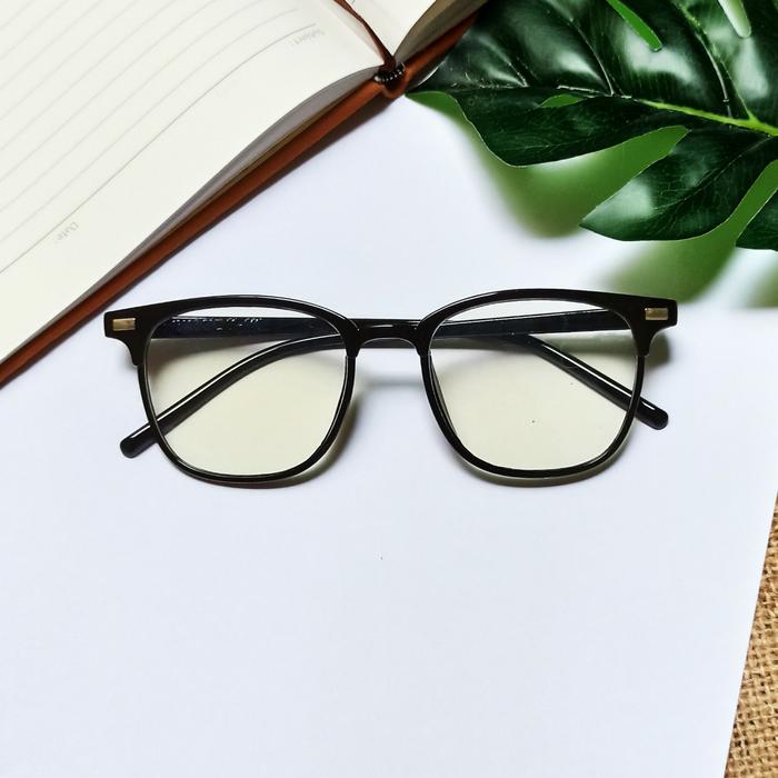 Gambar Frame kacamata minus lousiana + lensa antiradiasi - Hitam dari kacakacamata undefined Tokopedia