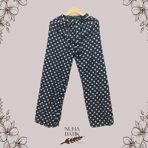 Gambar Celana Kulot Panjang Monokrom bahan rayon - Nyaman - garis dari nuha batik undefined Tokopedia