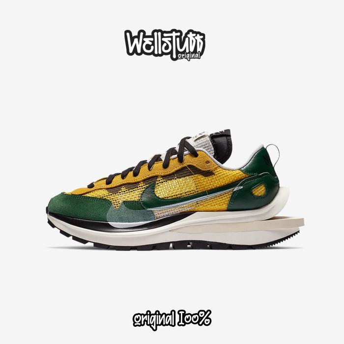 nike sacai original price