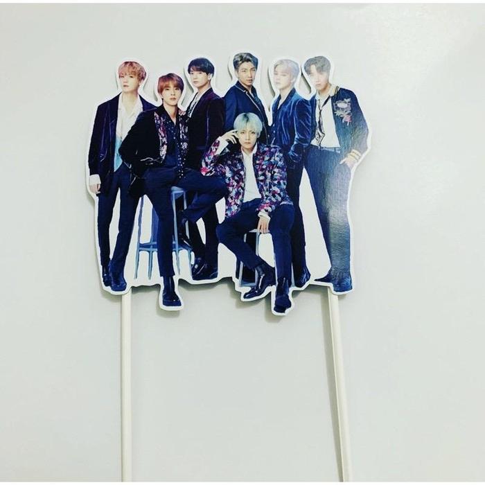 Gambar BTS Group Kpop Topper Cake Birthday / Hiasan Kue Ulang Tahun - Hitam dari Juragan Topper undefined Tokopedia