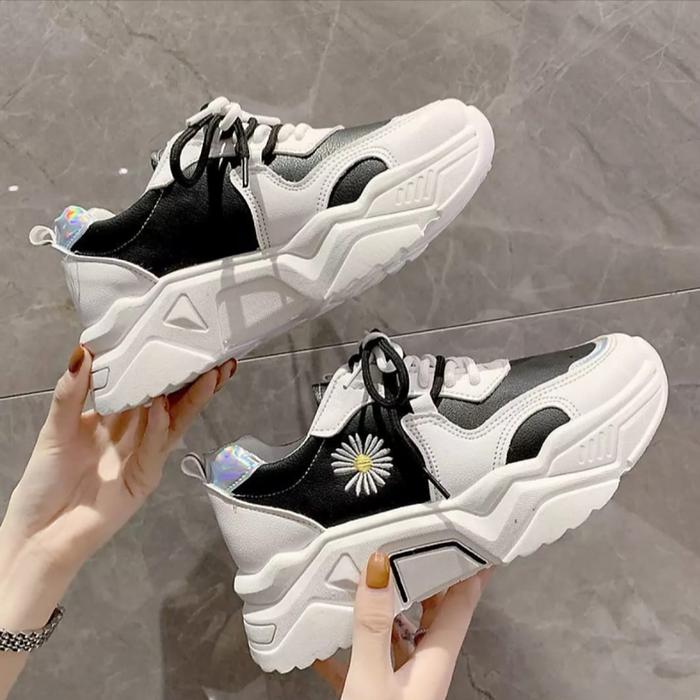 Gambar sepatu sneaker wanita sun flow fl02 - putih hitam, 37 dari RAY_SHOP09 undefined Tokopedia