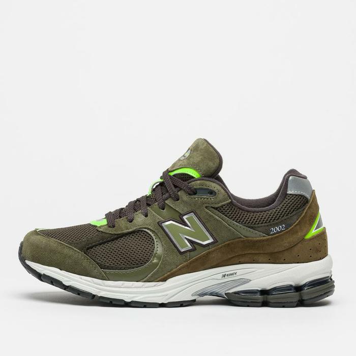 Jual New Balance 2002R \