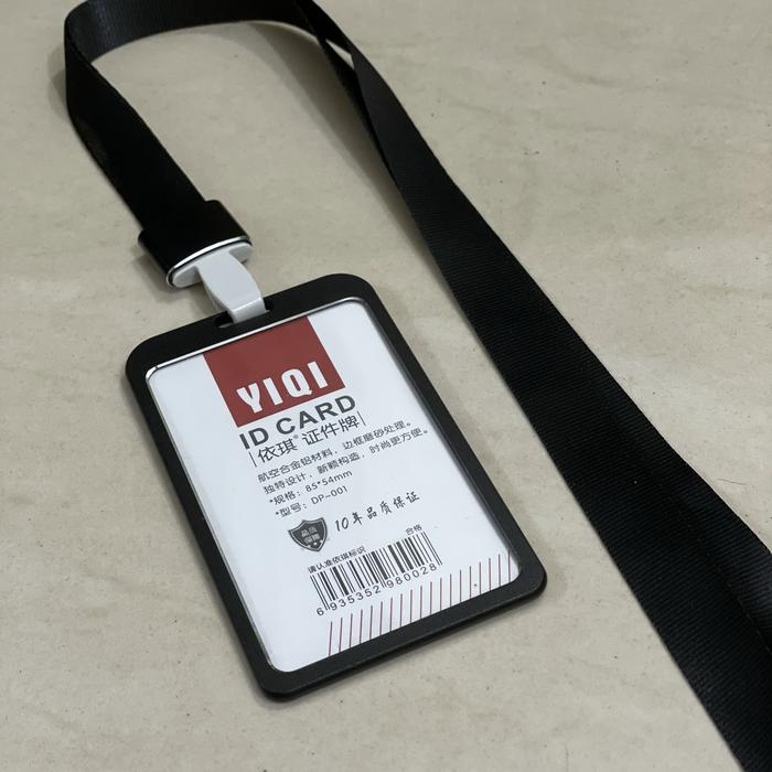 Gambar Casing ID Name Tag Alumunium Satu Set Dengan Tali - Hitam dari Woodlogs Store undefined Tokopedia