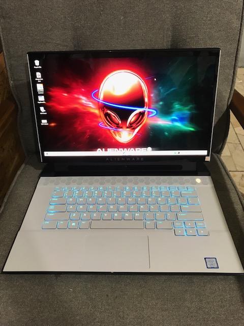 Gambar Laptop Gaming Dell Alienware M15 R2 Core i7 Gen 9th RTX 2070 8GB dari quickstar320 undefined Tokopedia
