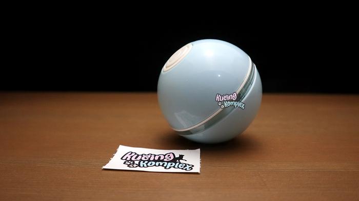 Gambar Mainan Kucing Otomatis / Pet Toy / Lighting Ball / Bola Kucing/ - Biru Muda dari Kucingkomplex undefined Tokopedia