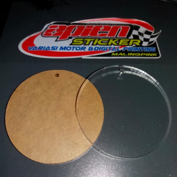 Gambar Akrilik Bahan Gantungan Kunci Bulat uk.5 x 5 cm laser cutting 3 mm - Bening Transprn dari Apien Sticker undefined Tokopedia