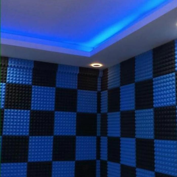 Gambar Busa Peredam Suara Ruangan model Pyramid 50x50cm Tebal 6Cm - Biru dari Syafira Foam undefined Tokopedia