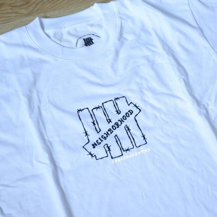 人気話題!Neighborhood x Undefeated S/S Tee White Jual Undefeated x Neighborhood Barb S/S Tee