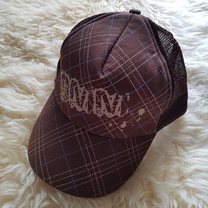 Jual PRELOVED Topi Dewasa merk Just 