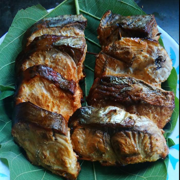 Gambar IKAN ASAP DAGING MANYUNG/IKAN PANGGANG DAGING MANYUNG - DAGING dari Kedaitoke undefined Tokopedia