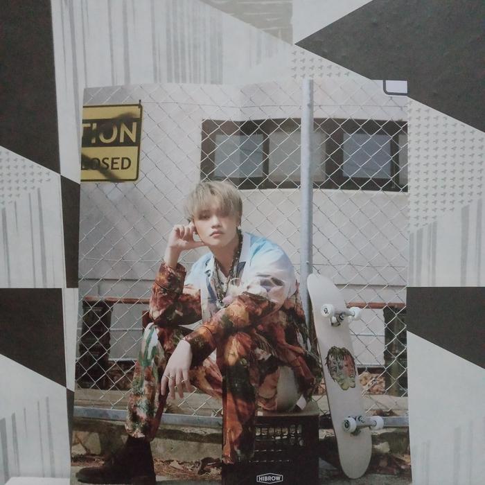 Gambar Folded Poster Mark Renjun Jeno Chenle NCT Dream Hot Sauce Crazy Chill - Chenle dari Sydnsscollection undefined Tokopedia