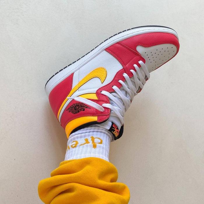 Jual Nike Air Jordan Retro High OG 