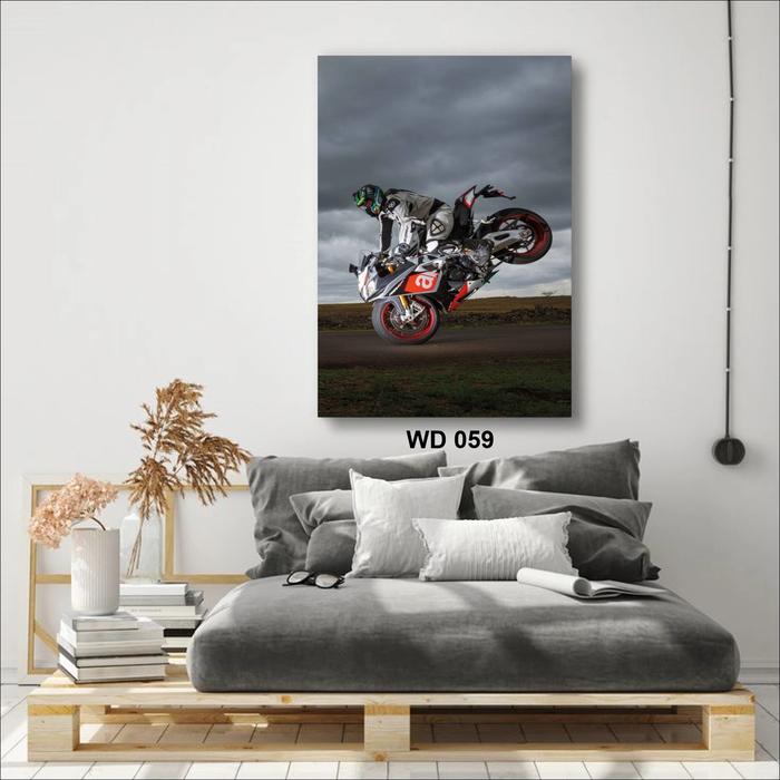 Gambar Wall Decor MOTOR BALAP Pajangan Hiasan Dekorasi Otomotif Poster Kayu - WD059, 20 x 30 cm dari arcamas undefined Tokopedia