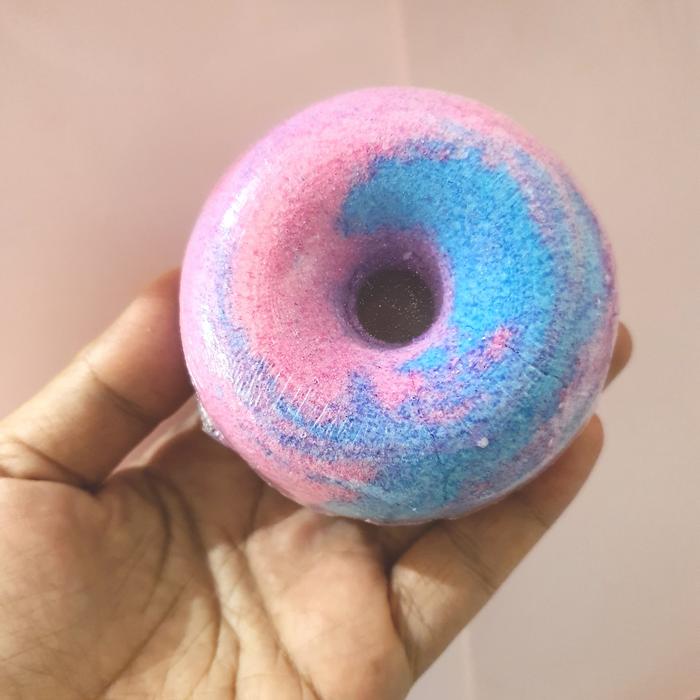 Gambar Bath Bomb Donut/ Waffle - Donut dari Twigsberry & Dill undefined Tokopedia
