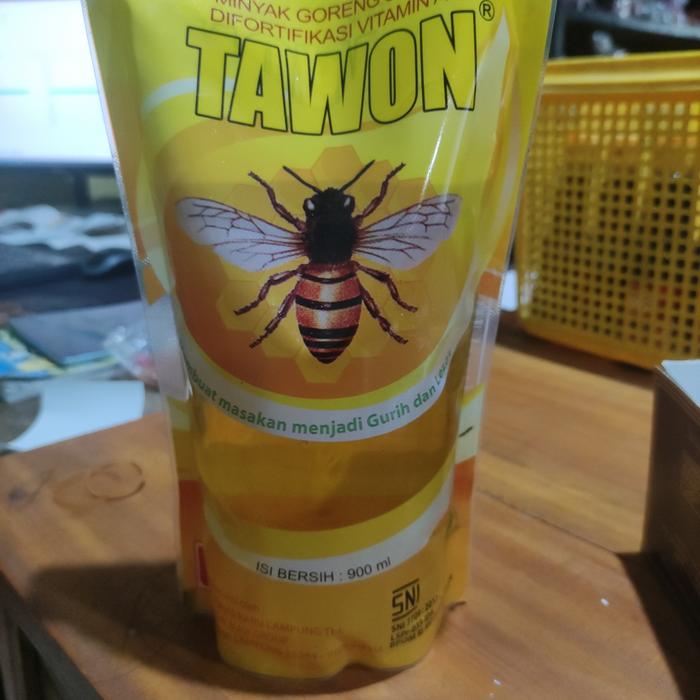 Gambar minyak goreng tawon 900 ml dari toko indra agustian undefined Tokopedia