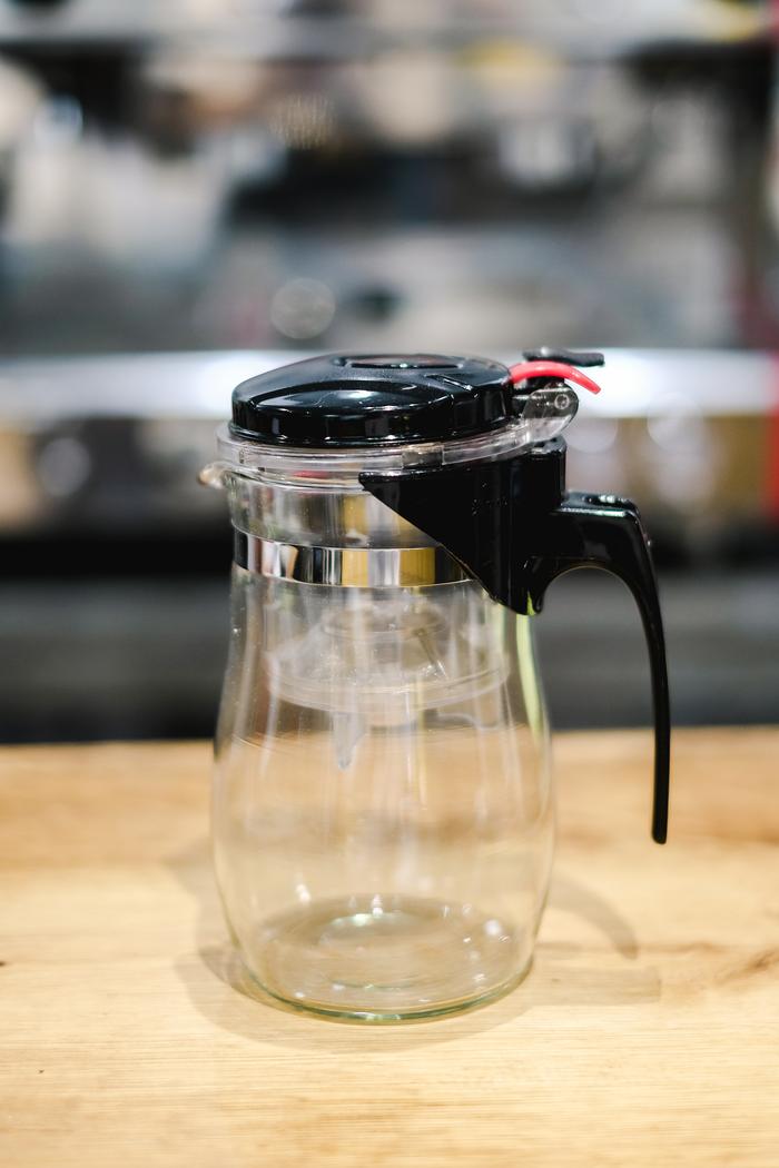 Gambar ALL IN ONE TEA POT / TEAPOT ALL IN ONE(Bisa sebagai server juga) - 750 ml dari TEALIFE INDONESIA undefined Tokopedia