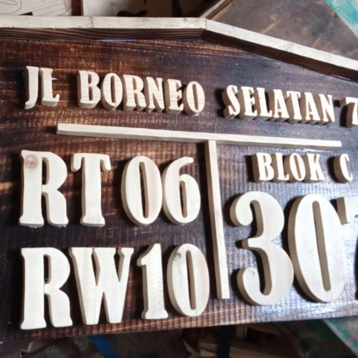 Gambar Papan Pajangan Nomor Alamat Nomor Rumah Komplek RT Rw - MODEL C, SERAT KAYU dari TBR store_NEW undefined Tokopedia