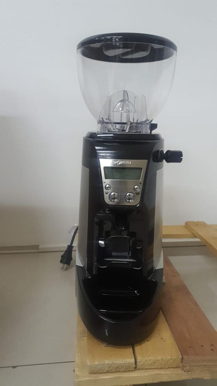 Coffee Grinder La Cimbali CM on Demand 