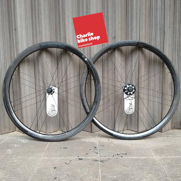 campagnolo shamal carbon disc brake wheelset
