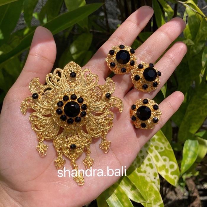 Gambar Shandra Jewelry - Set Bros Alpaka Gada Zircon Med - Hitam dari Shandra Bali undefined Tokopedia