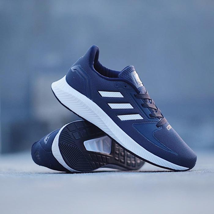 SEPATU ADIDAS ORIGINAL RUN FALCON NAVY WHITE Biru, 42 di Pootstepsid  Tokopedia