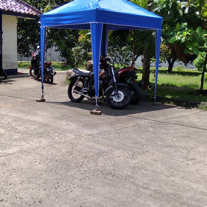 Gambar Atap/daun tenda cafe 2x2 warna bisa reques (atap saja) - Merah Muda dari Akbar Tenda undefined 5 Tokopedia