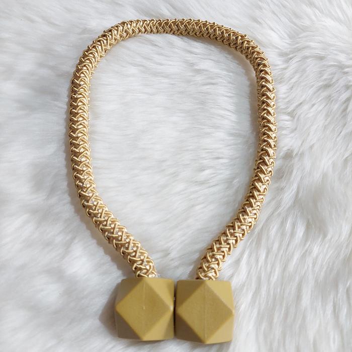 Gambar TALI PENGIKAT GORDEN MAGNET MAGNETIC CURTAIN BUCKLE ELEGANT - GOLD KOTAK dari HalooShop368 undefined Tokopedia