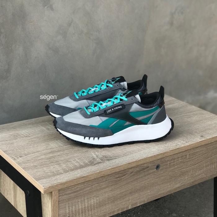 reebok classic assassin's creed