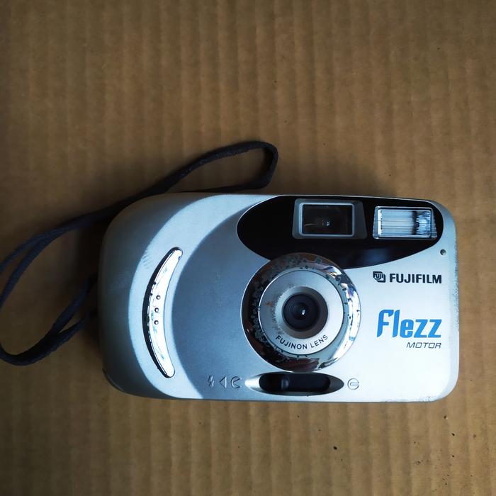 Merk Kamera Analog Fujica FUJICA M1 BONUS FLASH ORIGINAL M1 KAMERA