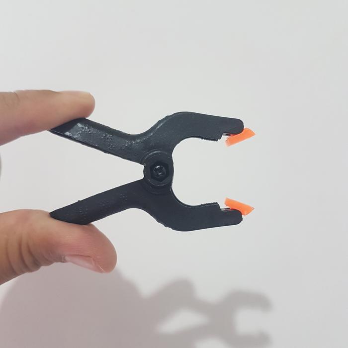 Gambar Penjepit Layar Green Screen Jepitan Backdrop Studio - 5cm dari Gabrusholic undefined Tokopedia