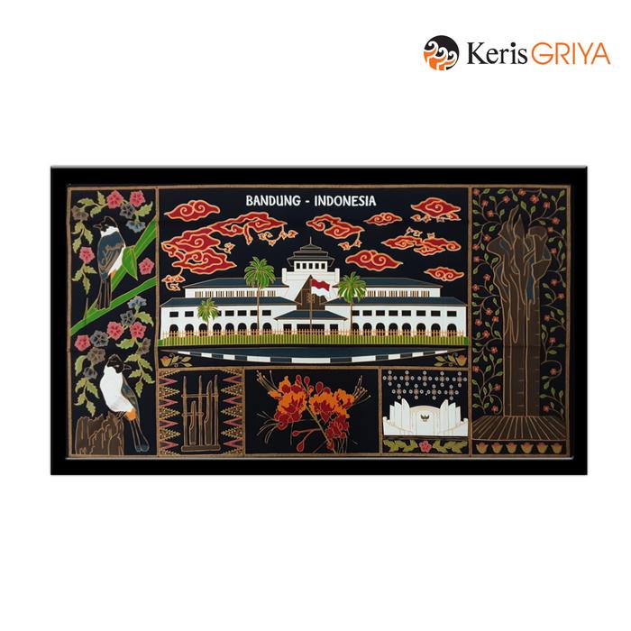 Gambar Batik Keris Hiasan Dinding Packing Icon Bandung - Hitam dari BATIK KERIS OFFICIAL Kab. Sukoharjo Tokopedia