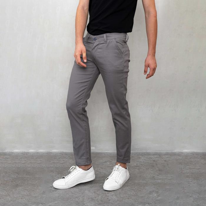 Gambar Houseofcuff Celana Chino Panjang Pria Slim fit Stretch Jeans Abu tua - 31 dari House of Cuff undefined Tokopedia