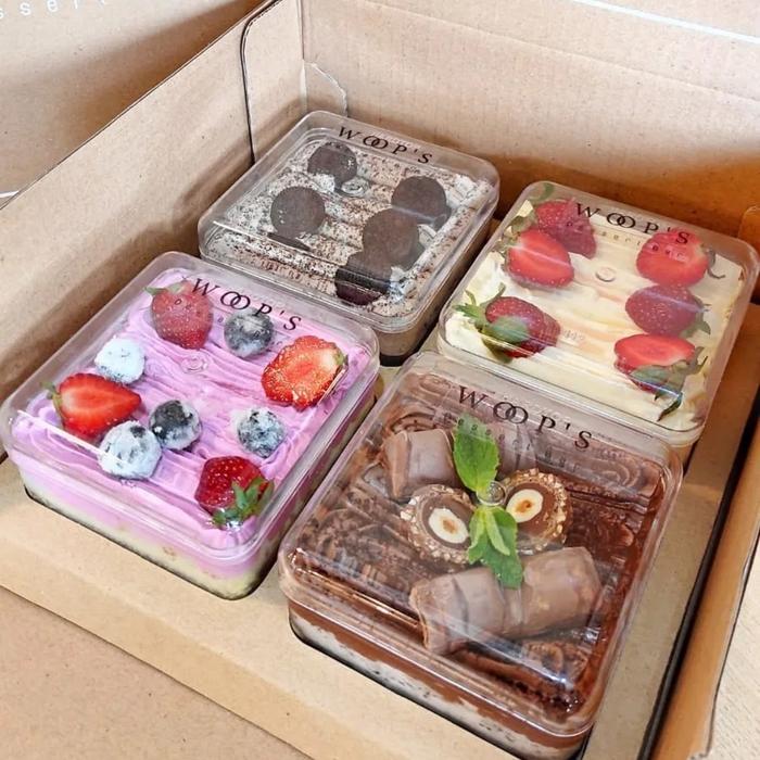 Gambar Hampers box ulang tahun / kue ulang tahun / hadiah hampers area Medan - bueronutt dari snackmart undefined Tokopedia