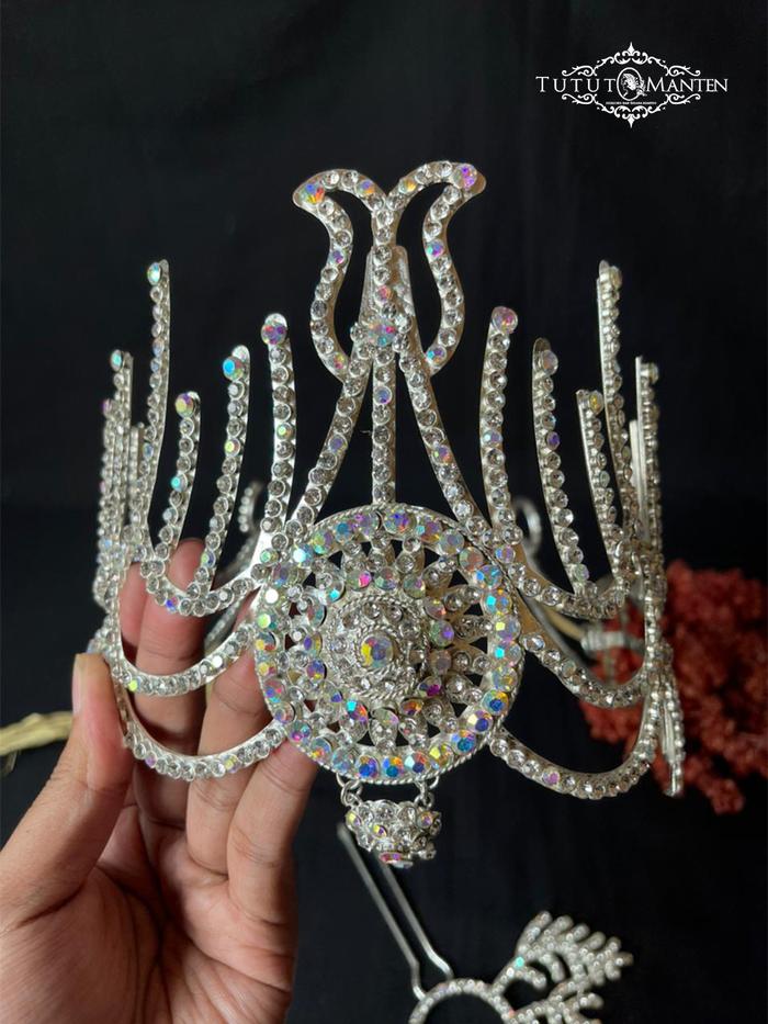 Gambar MAHKOTA PENGANTIN / MAHKOTA SIGER CIREBON - SILVER dari Tutut Manten undefined Tokopedia