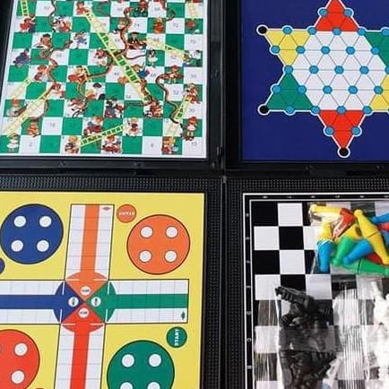 Gambar permainan board game ular tangga ludo magnetic chess 4 in 1 dari Jamblang Store undefined Tokopedia