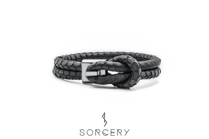 Gambar SORCERY Bracelet 18K REALGOLD Gelang Kulit Pria Wanita-LC-Black - Silver, Cantumkan Warna dari Sorcery Kab. Tangerang Tokopedia