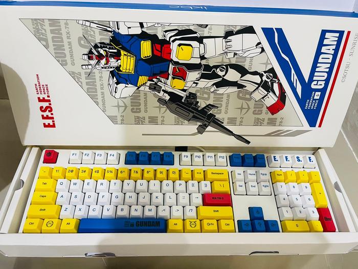 Gambar IKBC GUNDAM Edition RX-78-2 C210 Full Size Mechanical Keyboard Gaming - Biru dari STAR17 COM undefined Tokopedia