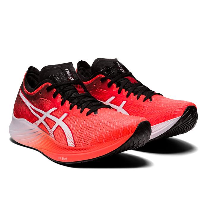 ASICS Magic Speed Women's Running Shoes Sunrise Red/White di  Stelviopass Tokopedia