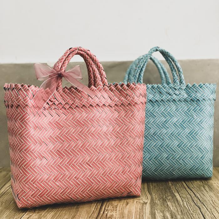 Gambar Gift Bag & Greeting Card - Biru dari Anas-choice undefined Tokopedia