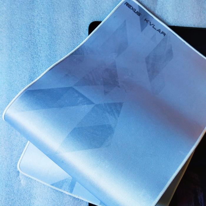 Gambar Rexus T10 Kvlar Speed Edition Gaming Mousepad T 10 Mouse Pad Alas - Putih dari Click & Go Tokopedia undefined Tokopedia