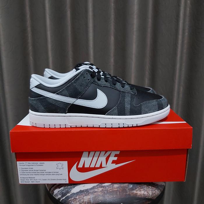 nike dunk low retro prm animal pack zebra