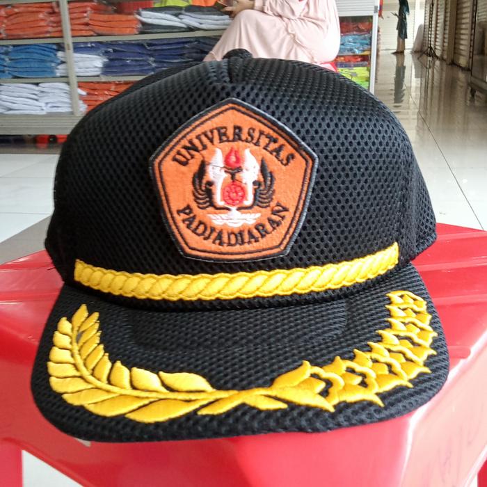 Gambar Topi UNPAD topi jaring UNPAD topi universitas Padjadjaran topi jaring - Hitam, All Size dari alher olshop undefined Tokopedia