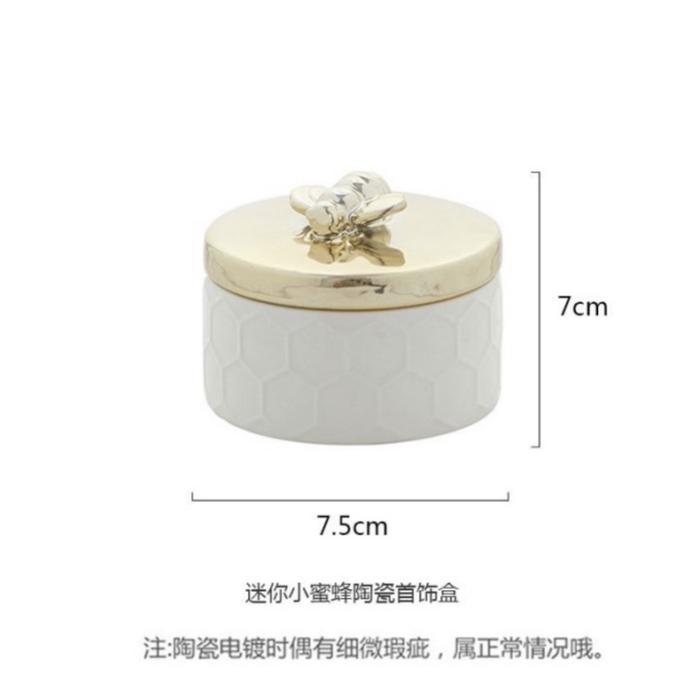 Gambar Nordic Ceramic gold bee jewelry box white classic girl birthday gift - Bee box S dari Violettsky undefined Tokopedia