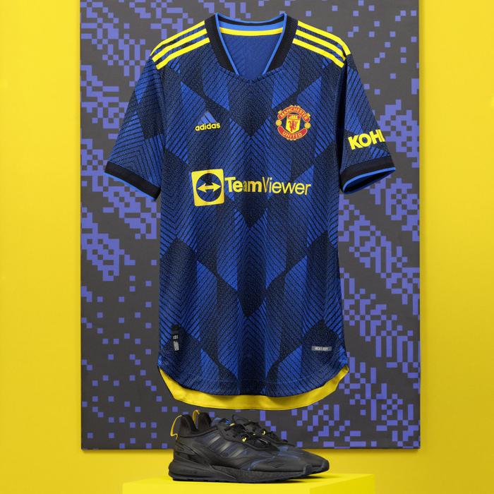 manchester united 21 22 third authentic jersey
