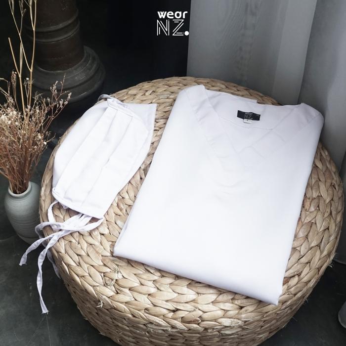 Gambar scrub dokter tangan panjang bahan Oxford / baju ok / baju jaga - Putih, M dari Wear_NZ undefined Tokopedia